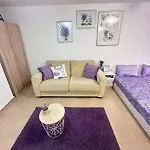 House Velevi Апартамент