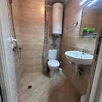 House Velevi Апартамент *