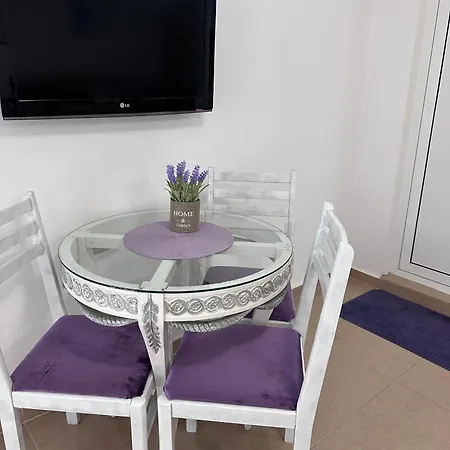 아파트 House Velevi *